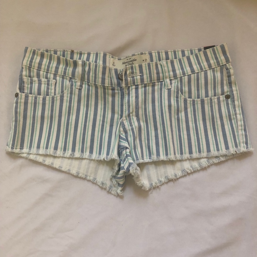 A&F striped shorts